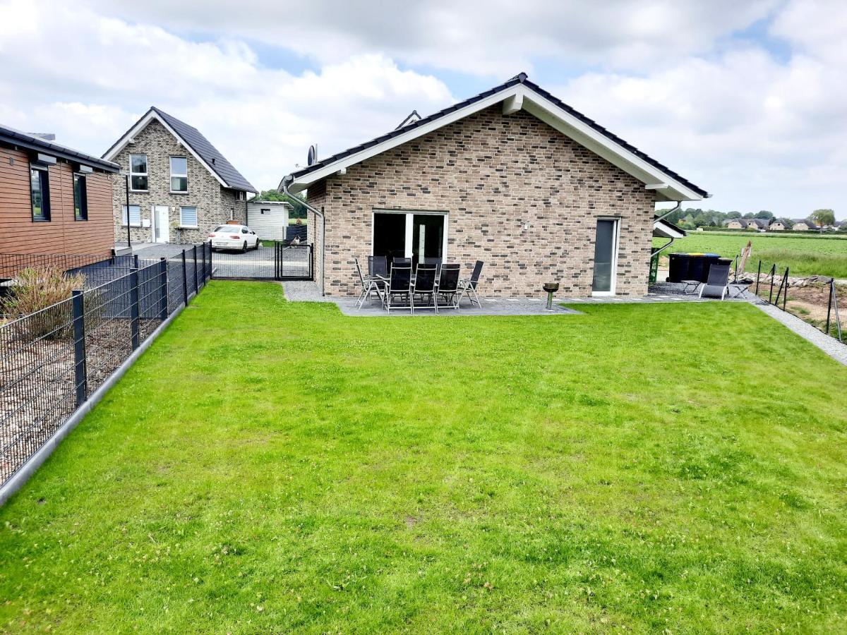Ferienhaus Am See Goch Kessel Екстер'єр фото